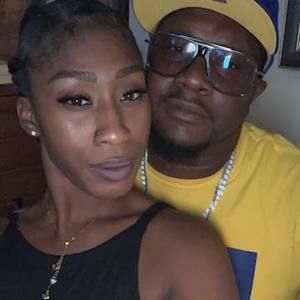 Meet your Posher, Whitney